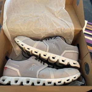 Women’s ON Running Cloudswift Ice/Oasis 8.5